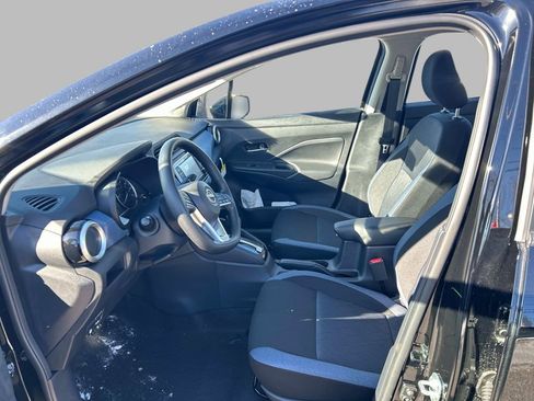 Used 2025 Nissan Versa SV w/ Trunk Package image 11