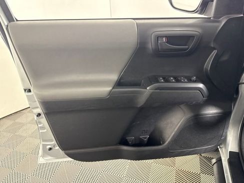 Used 2023 Toyota Tacoma SR image 27