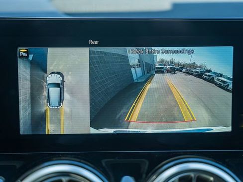 Used 2023 Mercedes-Benz GLB 250 4MATIC image 50