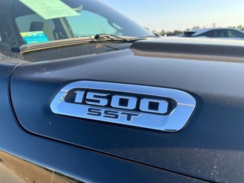 Used 2025 RAM 1500 Lone Star AWD/4WD image 9