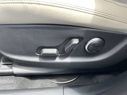 New 2026 Genesis GV70 2.5T Select AWD/4WD image 23
