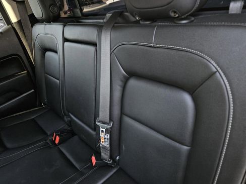 Used 2020 Chevrolet Colorado ZR2 image 12