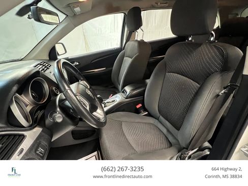 Used 2018 Dodge Journey SE w/ Connectivity Group image 8