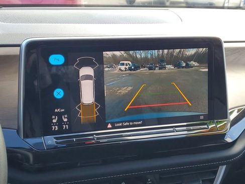 Used 2024 Volkswagen Atlas SE image 24