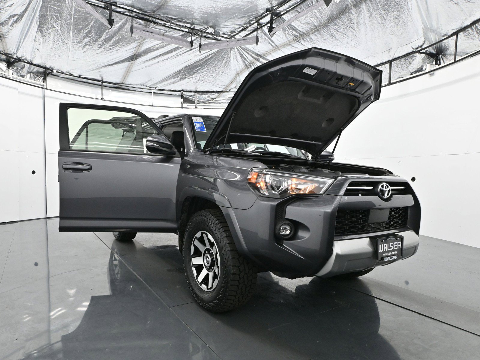 Used 2021 Toyota 4Runner TRD Off-Road Premium w/ Moonroof Package AWD/4WD image 42