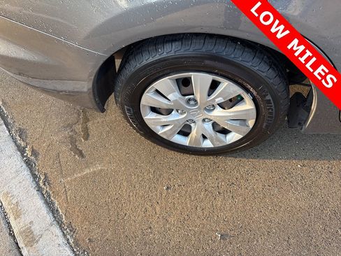 Used 2012 Honda Civic LX image 33