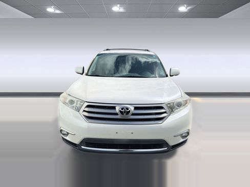 Used 2012 Toyota Highlander Limited w/ Tow Pkg image 5