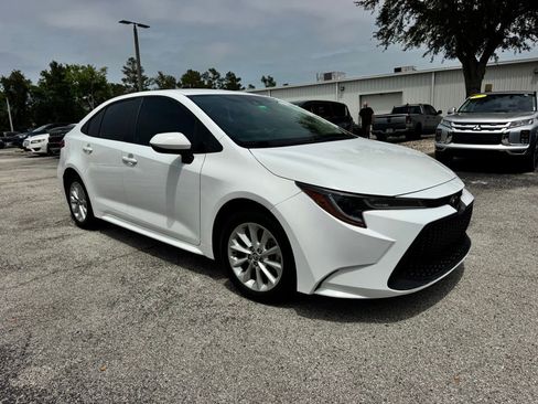 Used 2022 Toyota Corolla LE w/ LE Convenience Package FWD image 7