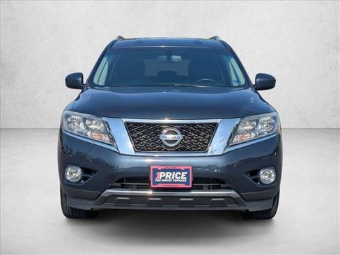 Used 2015 Nissan Pathfinder SV w/ Cargo Package AWD/4WD image 2