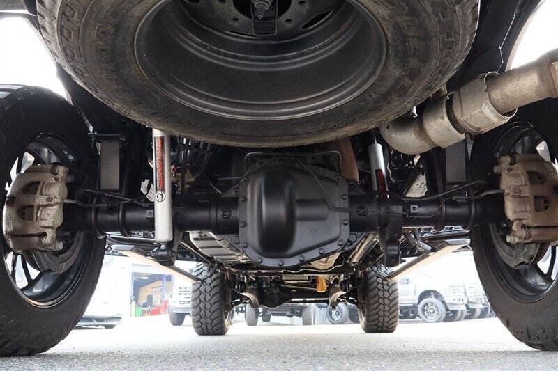 Used 2024 Ford F350 Platinum AWD/4WD image 42