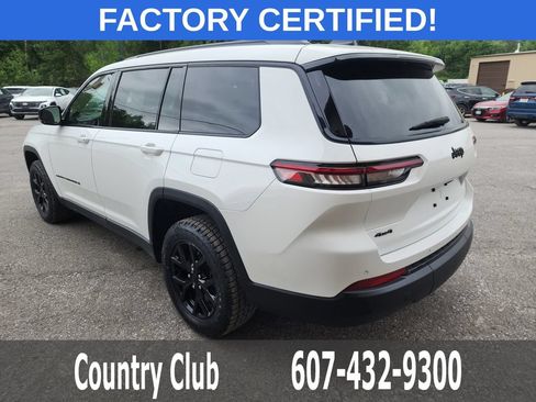 Used 2024 Jeep Grand Cherokee L Laredo AWD/4WD image 6