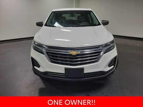 Used 2024 Chevrolet Equinox LS w/ LS Convenience Package AWD/4WD image 3