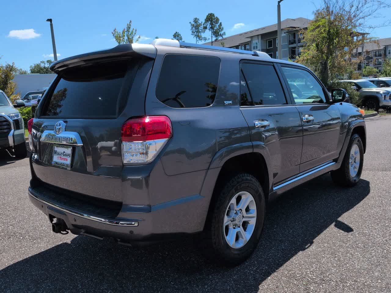 Used 2013 Toyota 4Runner SR5 w/ Convenience Pkg AWD/4WD image 6