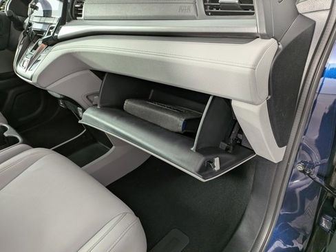 Used 2023 Honda Odyssey EX-L image 33