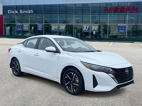 New 2025 Nissan Sentra SV image 1