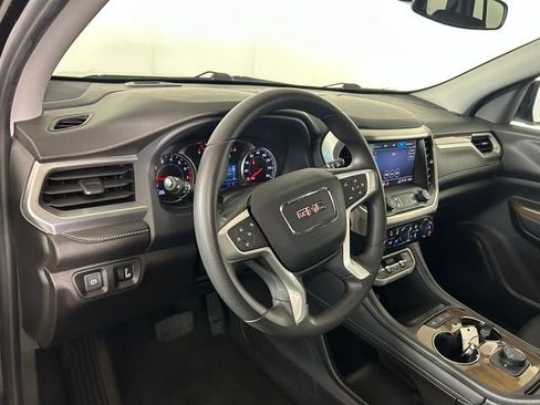 Used 2023 GMC Acadia SLE w/ Elevation Edition FWD image 13