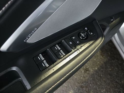 Used 2019 Acura RDX AWD w/ Advance Package image 26