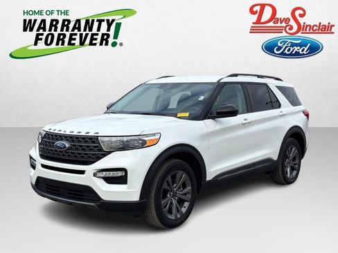 Used 2023 Ford Explorer XLT w/ Equipment Group 202A image 1