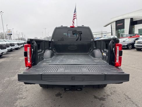 Used 2024 Ford F250 Lariat w/ Lariat Ultimate Package image 33