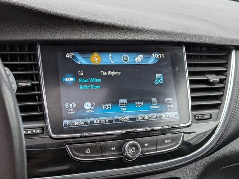 Used 2020 Buick Encore Sport Touring w/ Safety Package image 20