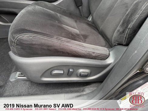 Used 2019 Nissan Murano SV AWD/4WD image 17