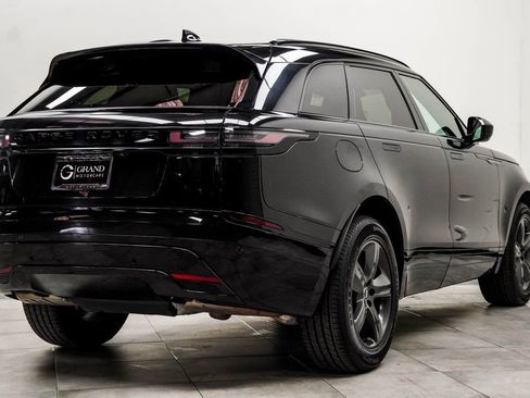 Used 2025 Land Rover Range Rover Velar Dynamic SE image 12