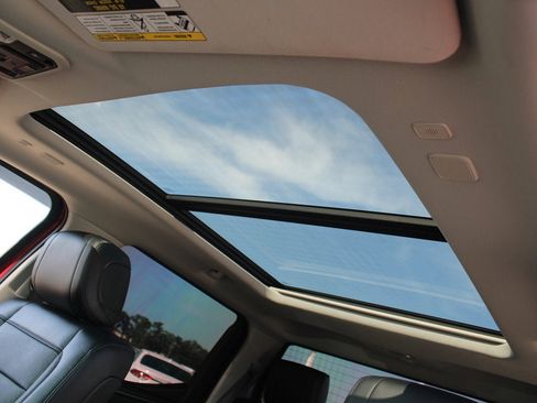 Used 2022 Toyota Tundra Limited w/ TRD Off-Road Package image 6