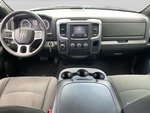 Used 2024 RAM 1500 Warlock AWD/4WD image 14