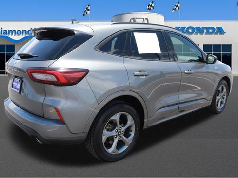 Used 2023 Ford Escape ST-Line FWD image 6