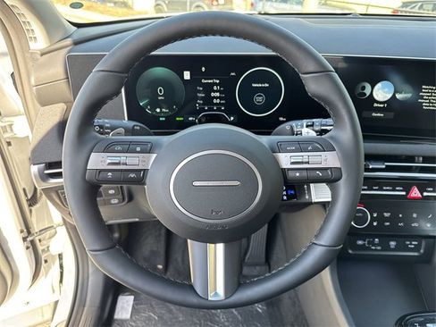 New 2026 Hyundai Tucson Limited image 24