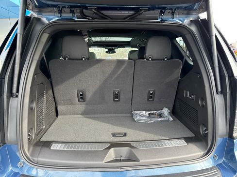 New 2026 Chevrolet Tahoe Premier w/ Sun And Tow Package AWD/4WD image 16