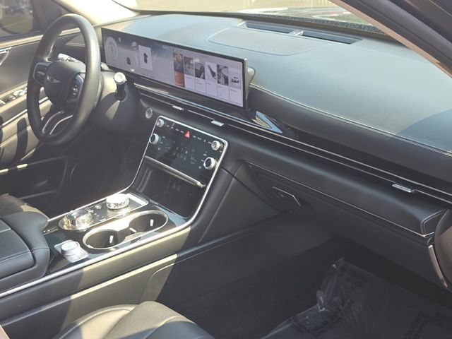 Used 2025 Genesis GV80 2.5T Standard AWD/4WD image 11