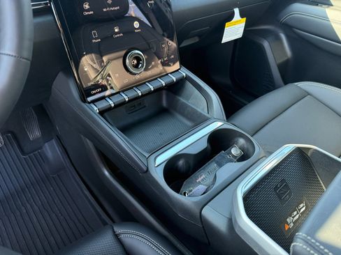 New 2026 GMC Terrain Elevation w/ Elevation Premium Package image 13