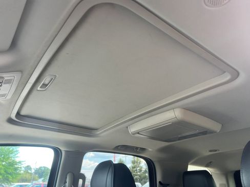 Used 2014 GMC Yukon SLT image 17