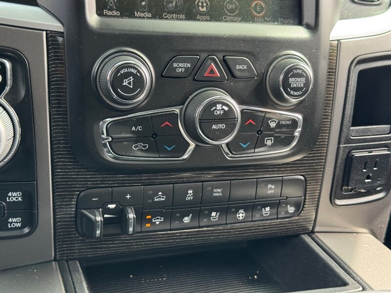Used 2013 RAM 1500 Limited AWD/4WD image 29