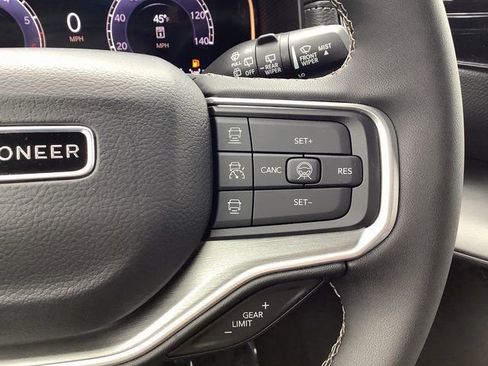 New 2026 Jeep Grand Wagoneer Limited image 12