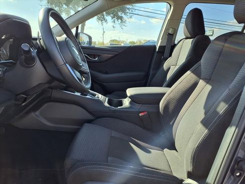 Certified 2025 Subaru Outback Premium image 9