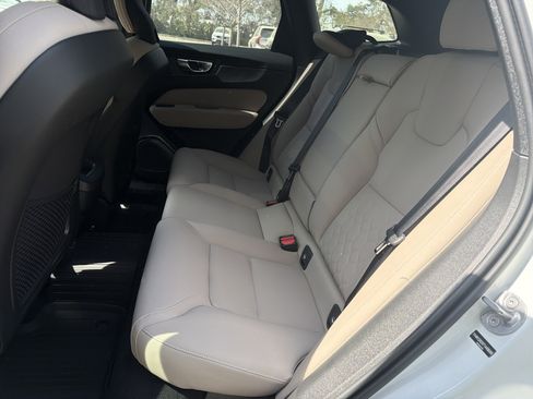 Used 2026 Volvo XC60 B5 Plus w/ Protection Package Premier AWD/4WD image 33