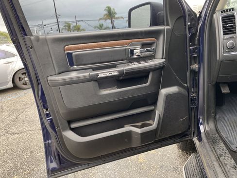 Used 2018 RAM 1500 Laramie w/ Convenience Group image 15