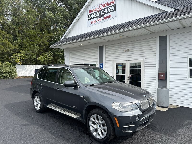 Used 2013 BMW X5 xDrive35i AWD/4WD image 1