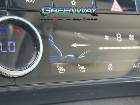 Used 2021 Genesis GV80 2.5T w/ Prestige Package 04 AWD/4WD image 26