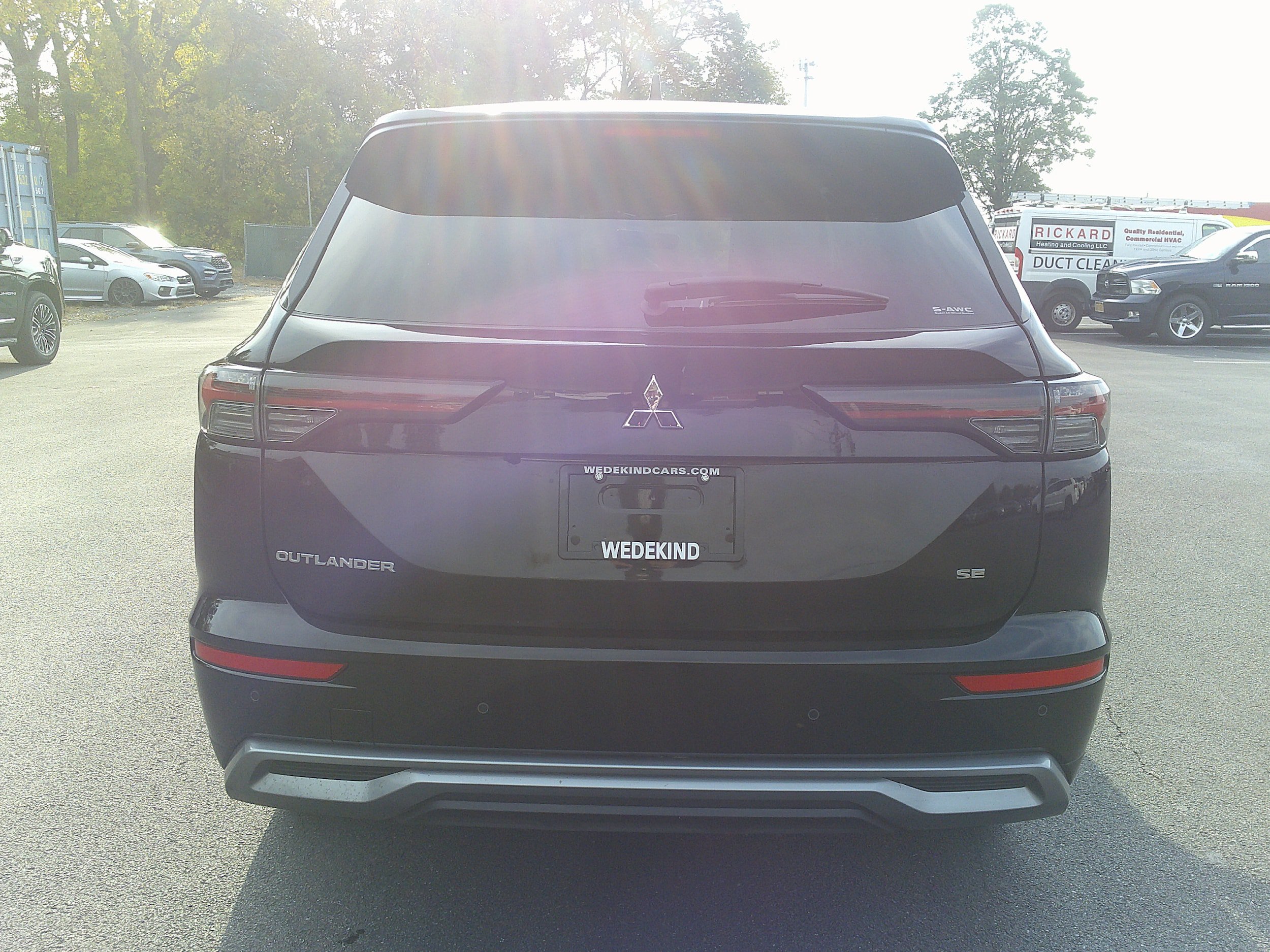 Used 2025 Mitsubishi Outlander SE AWD/4WD image 13