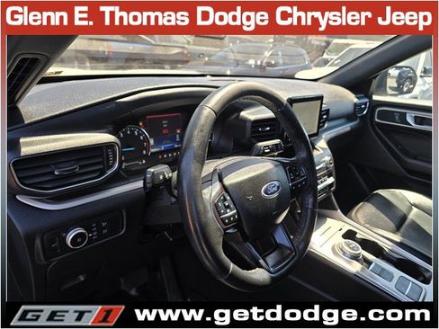 Used 2020 Ford Explorer XLT w/ Equipment Group 202A RWD image 13
