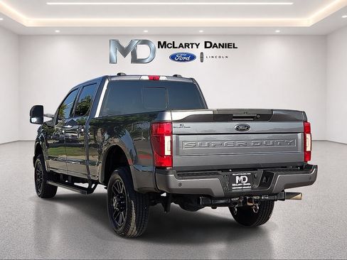 Certified 2022 Ford F250 Lariat w/ Lariat Ultimate Package AWD/4WD image 4