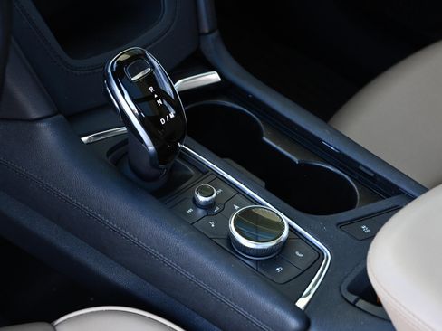 Used 2021 Cadillac XT6 Premium Luxury w/ Platinum Package image 19