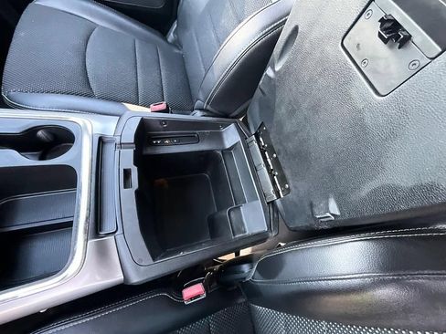 Used 2017 RAM 1500 Sport AWD/4WD image 30