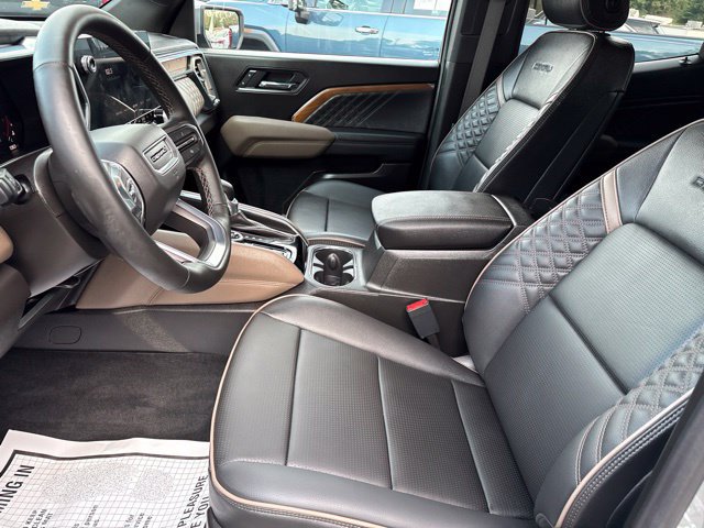 Used 2026 GMC Canyon Denali AWD/4WD image 9