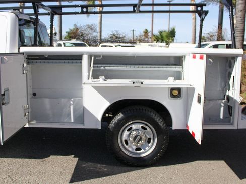 Used 2021 Ford F350 XL w/ Power Equipment Group image 6