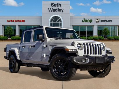 Used 2023 Jeep Gladiator Overland