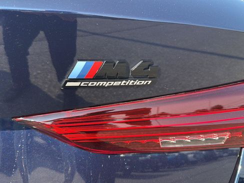 Used 2022 BMW M4 xDrive Competition AWD/4WD image 7